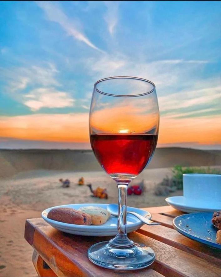 Sam Dunes Desert Luxury Camp & Resort Jaisalmer Buitenkant foto